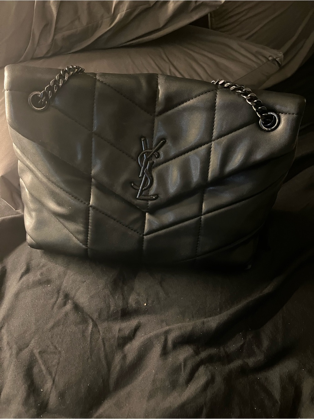Saint Laurent Black Quilted Shoulder Bag - Picture 3 of 6